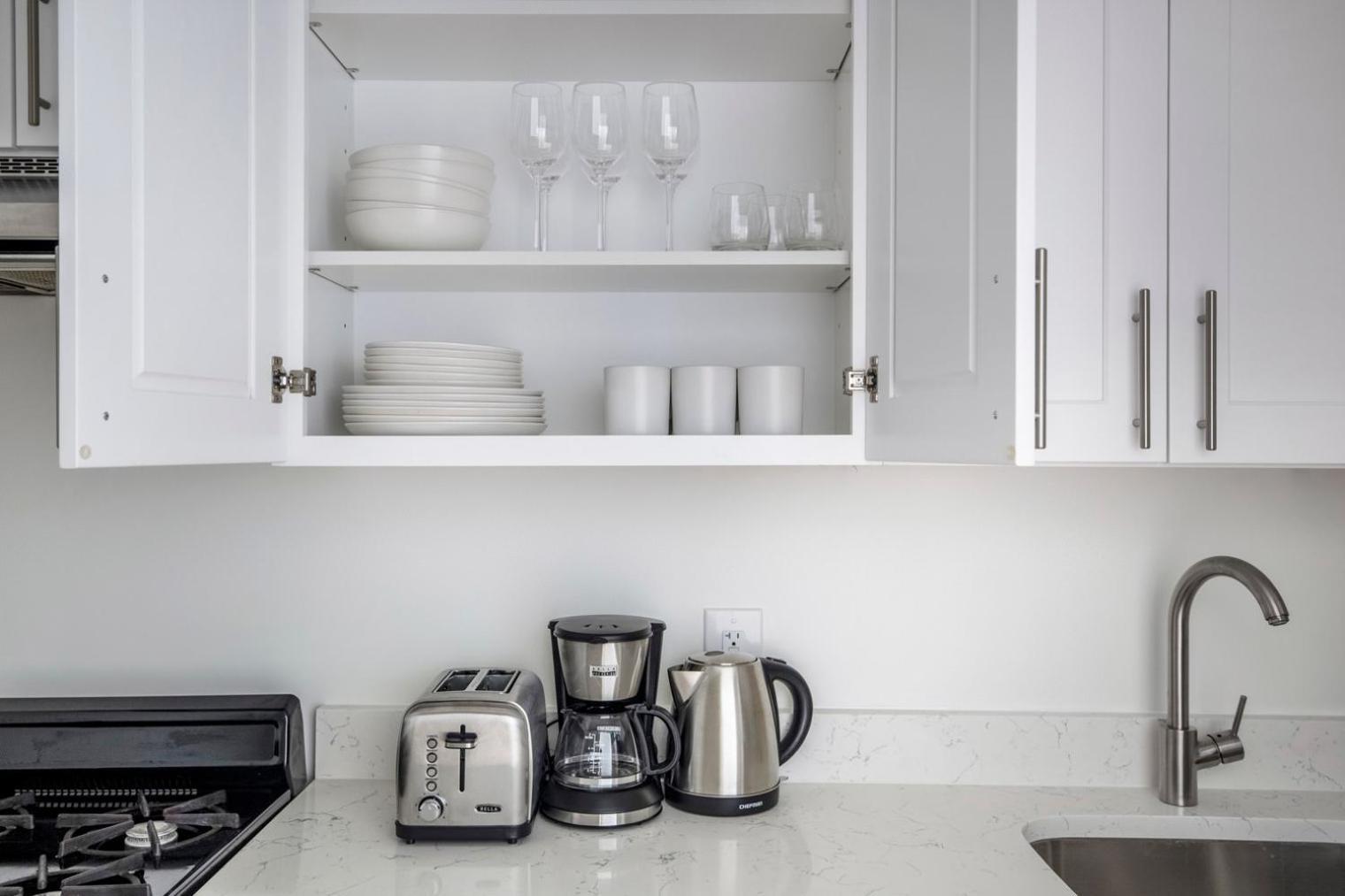 Apartment Midtown East 1br W Elevator Nr Subway Nyc-1254 *